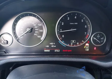 2017 BMW X3 xDrive28I z USA, uszkodzony, nr VIN 5UXWX9C34H0W71696